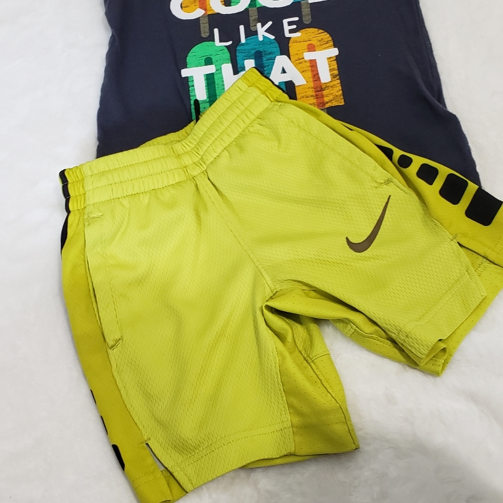 Bundle - Picture 4 of 4